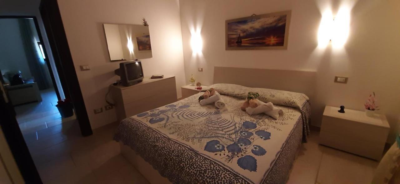 Villa Paradiso Остуні Екстер'єр фото
